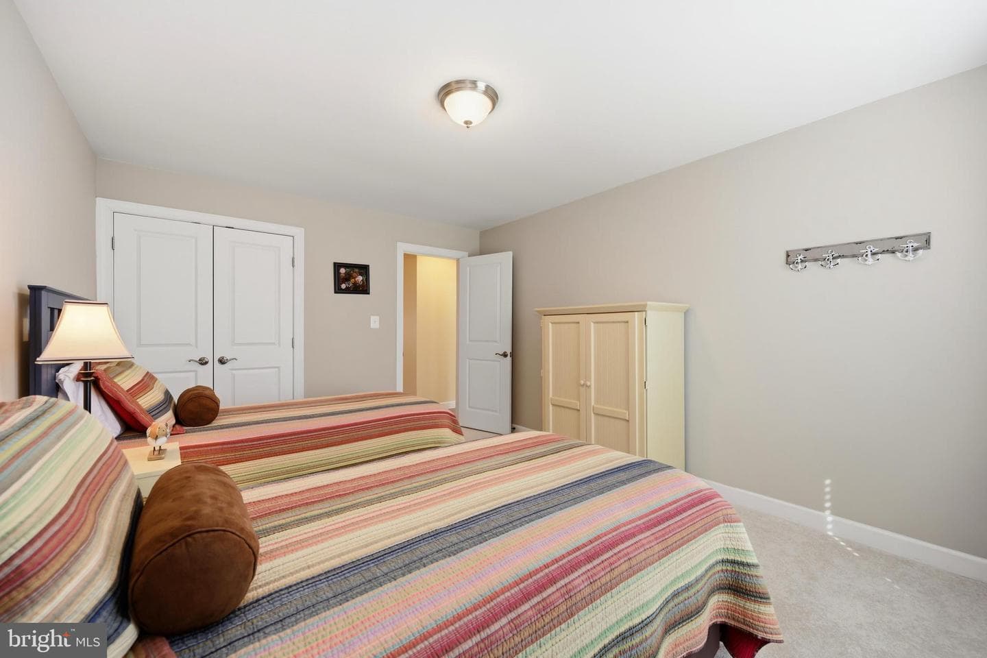 108 Holly Court photo 41