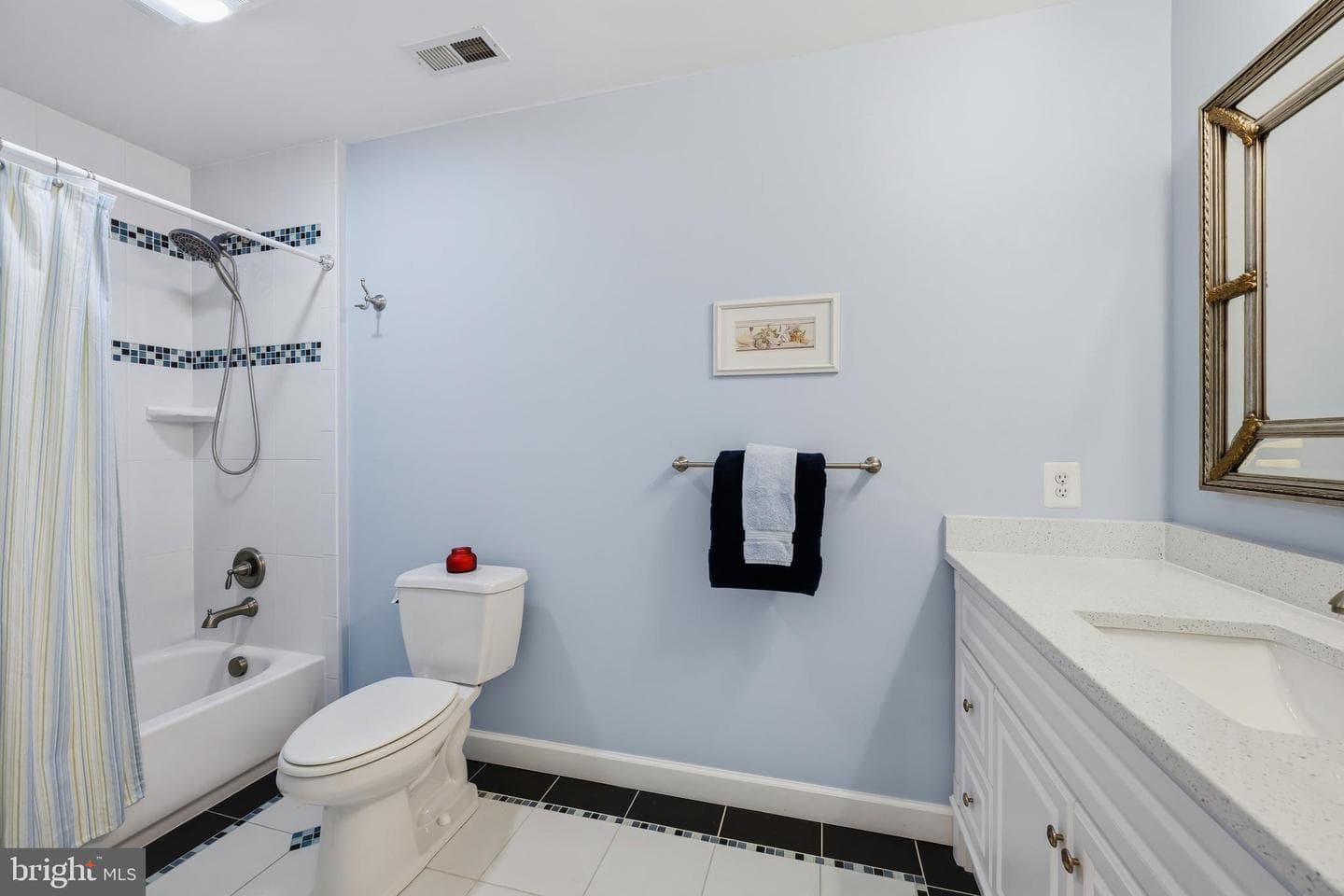 108 Holly Court photo 45