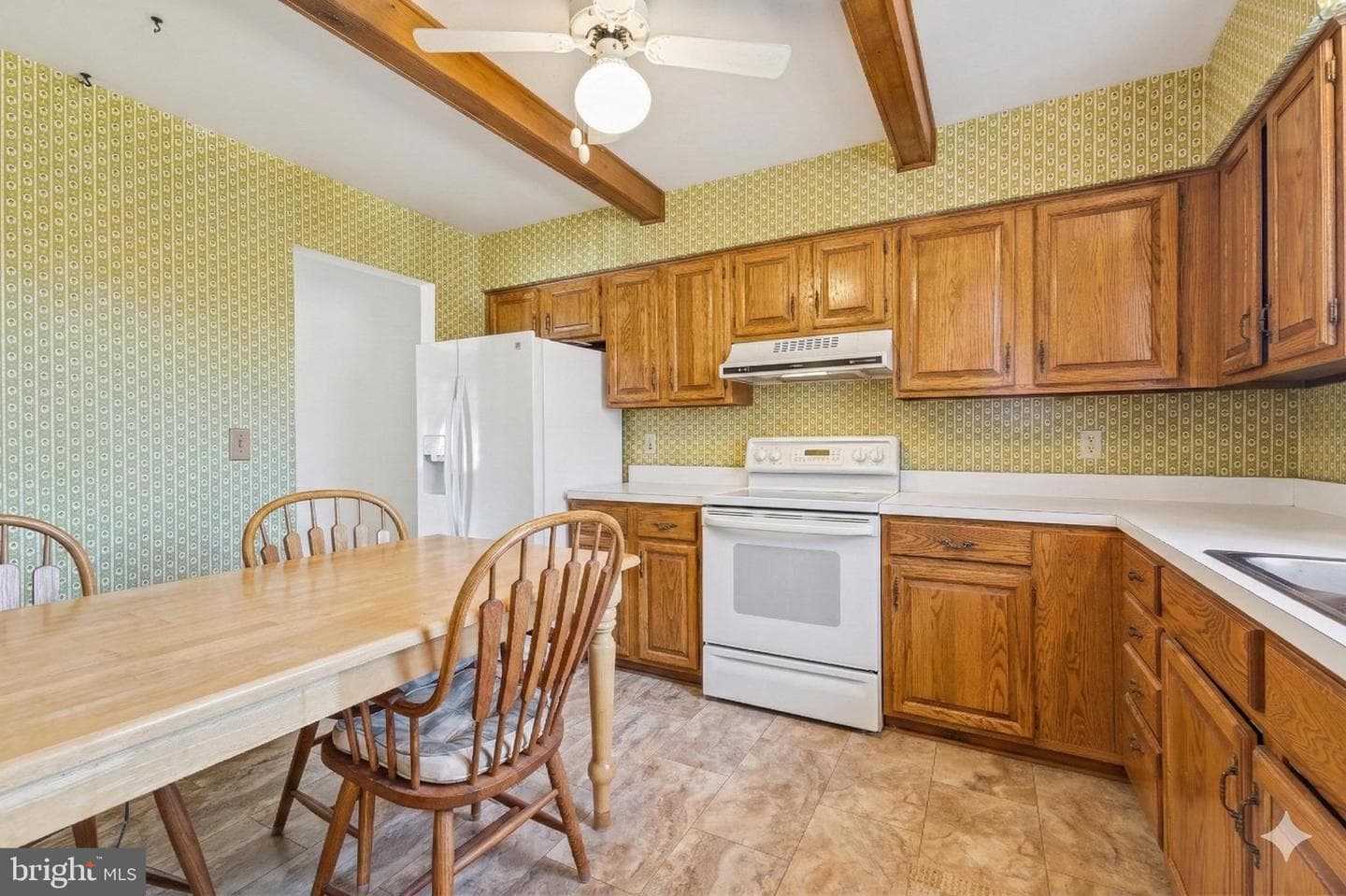 117 Bay Dr photo 8