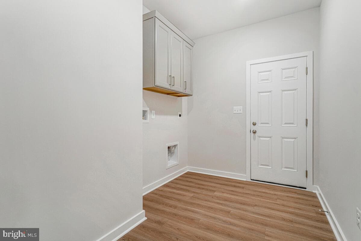 313 Columbia Lane photo 30
