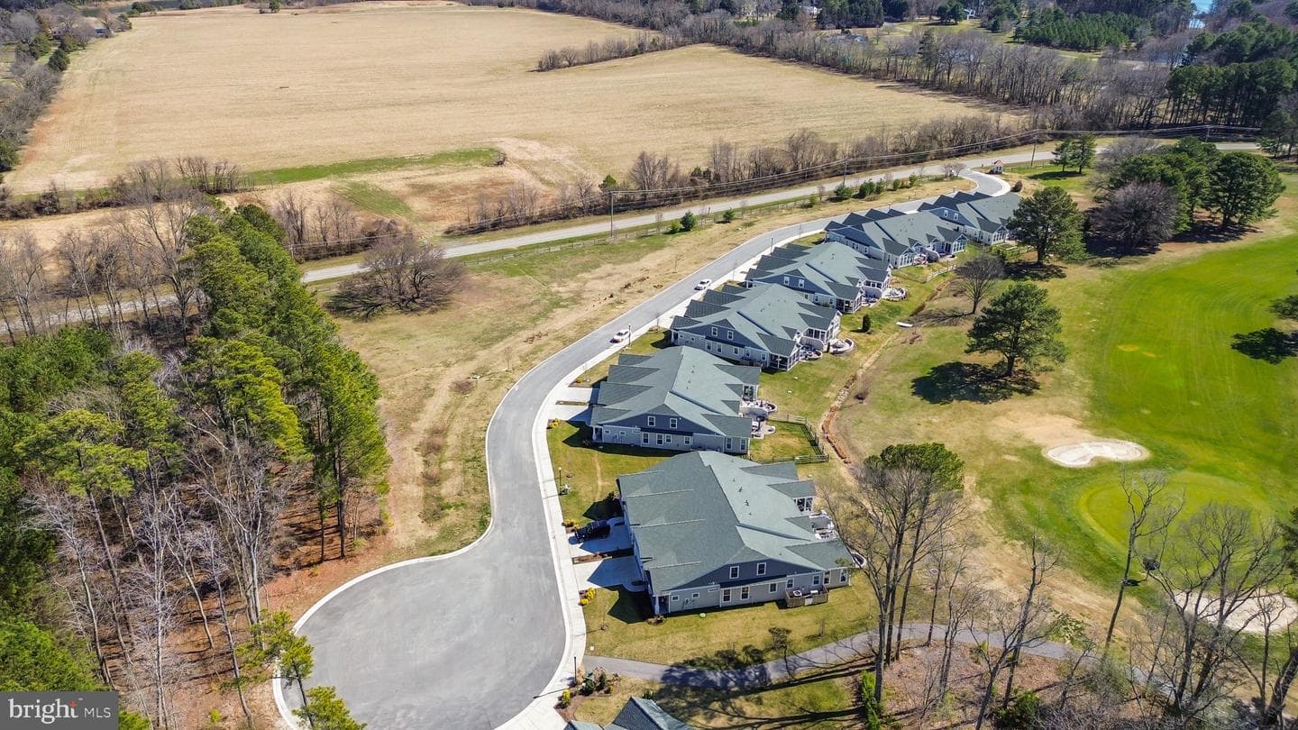 167 Masters Way photo 40
