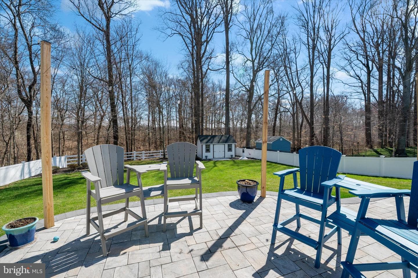 209 N Brook Drive photo 48