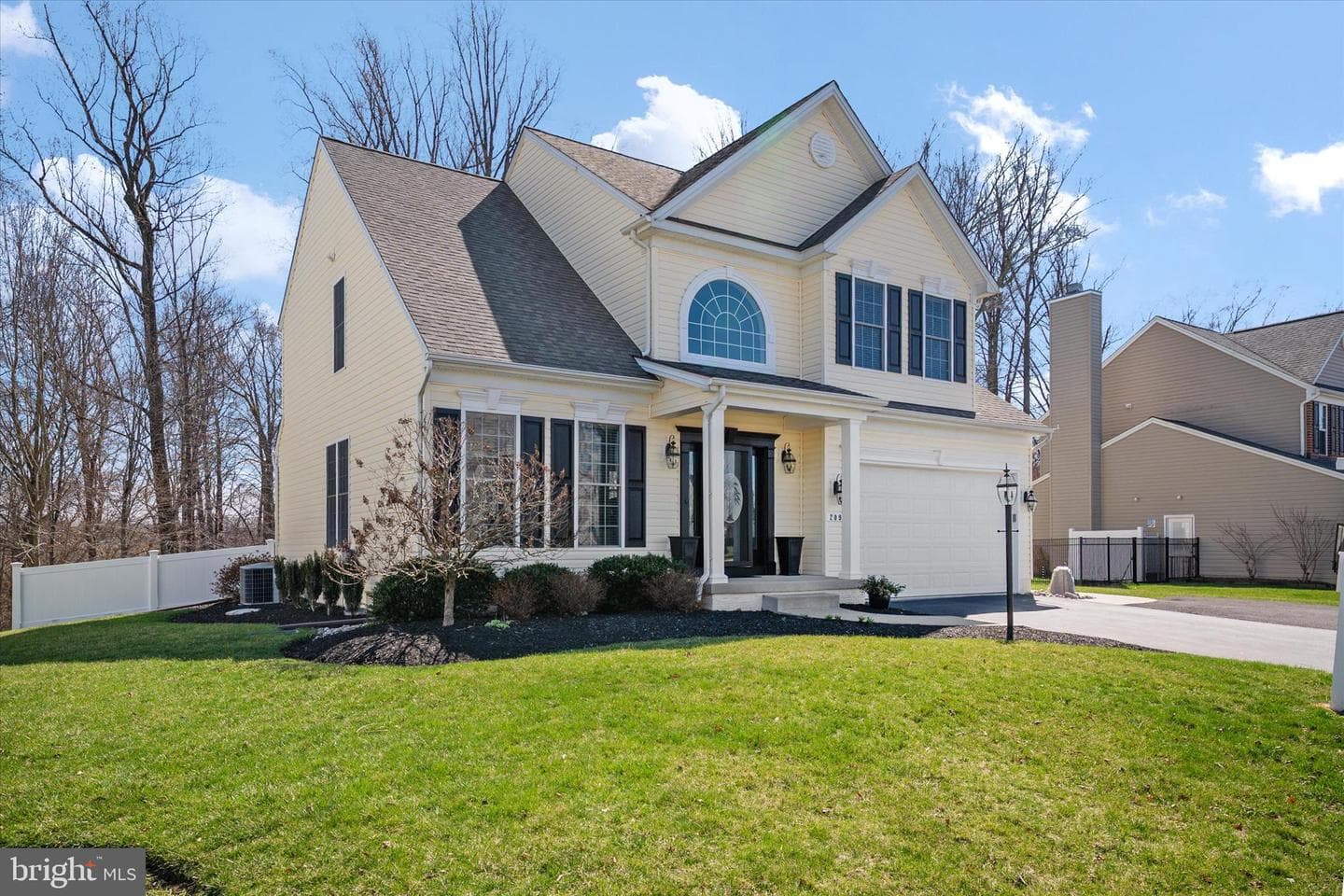 209 N Brook Drive photo 60