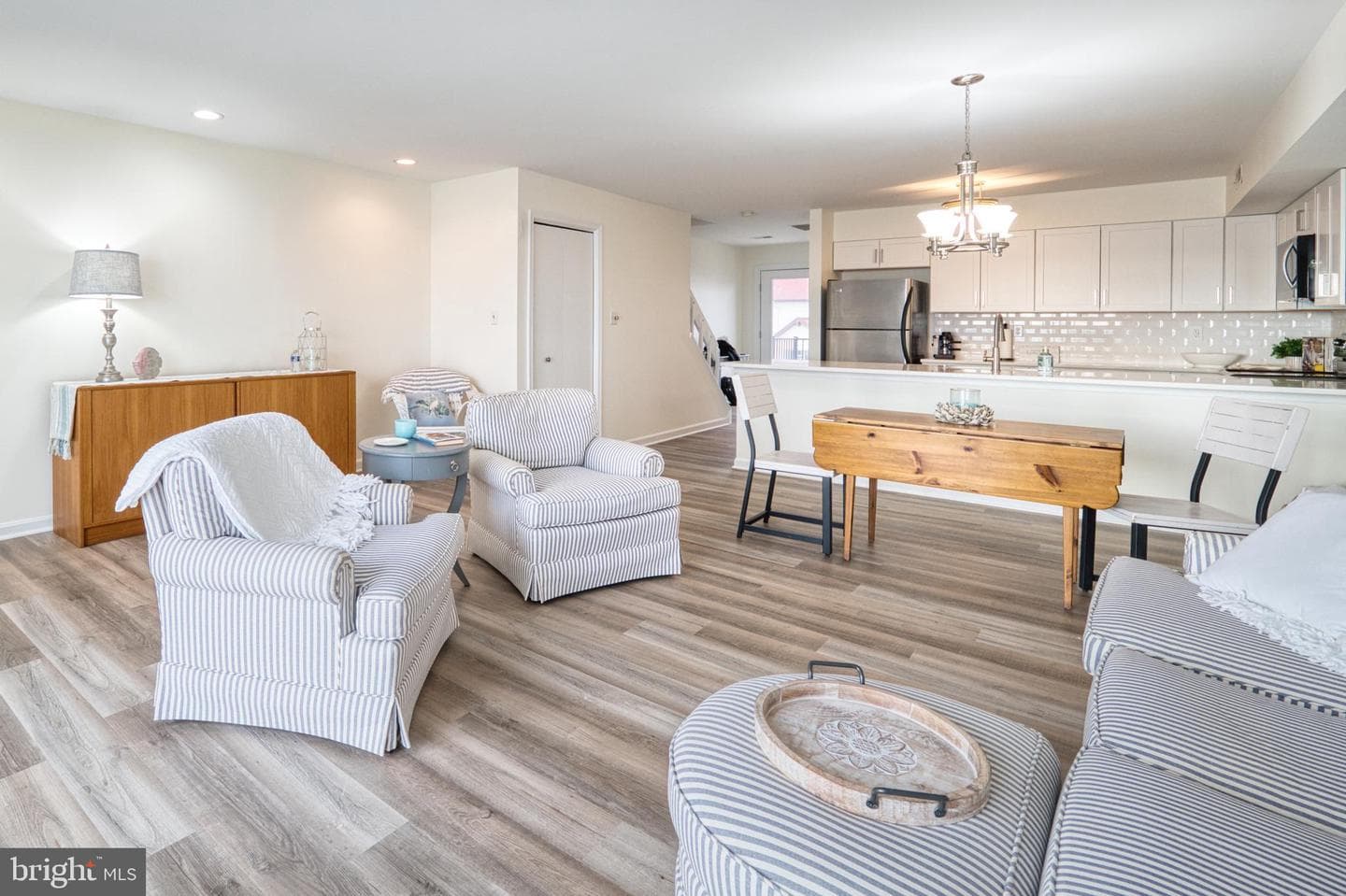 34 Queen Anne Way photo 7