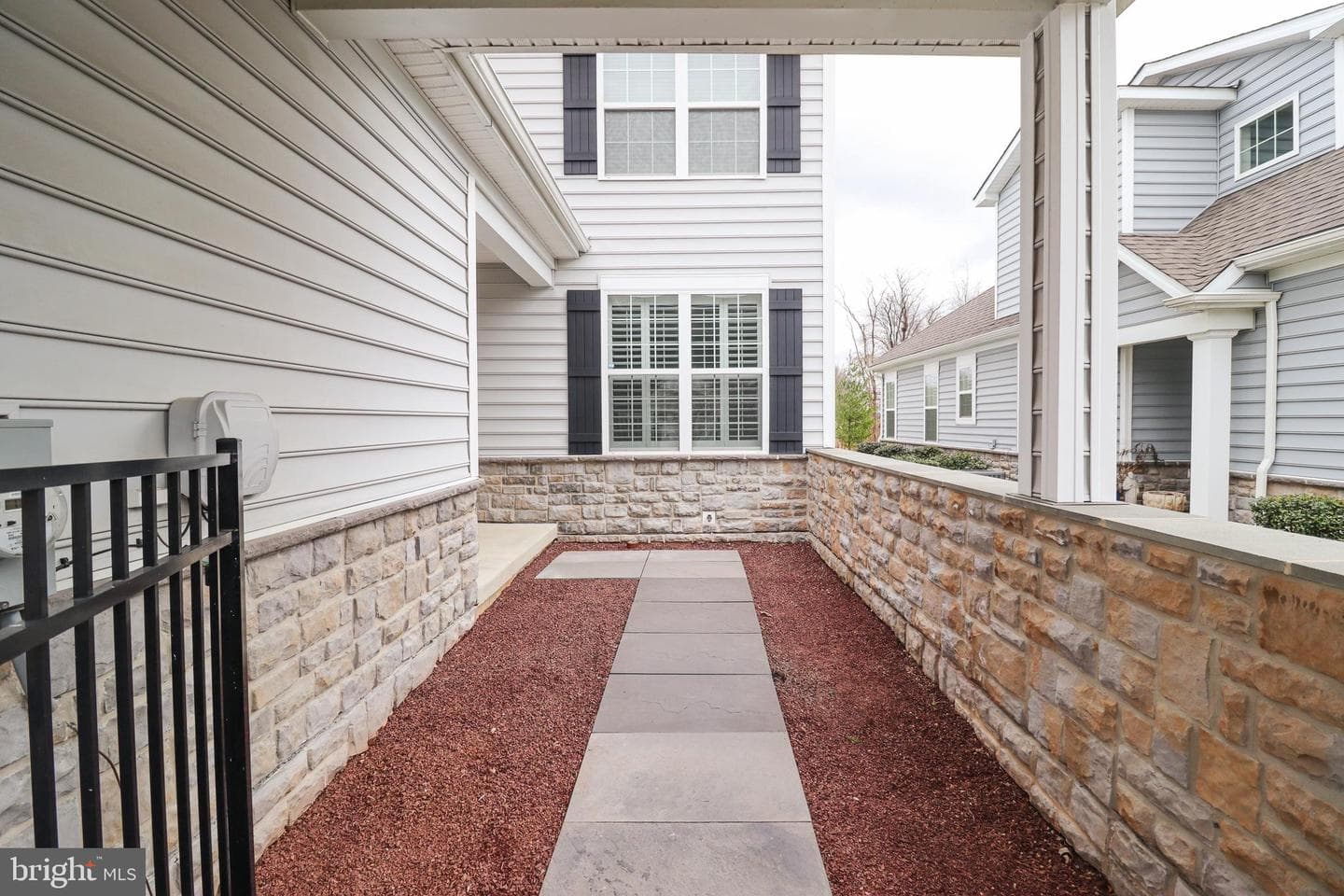 784 Moorings Circle photo 3