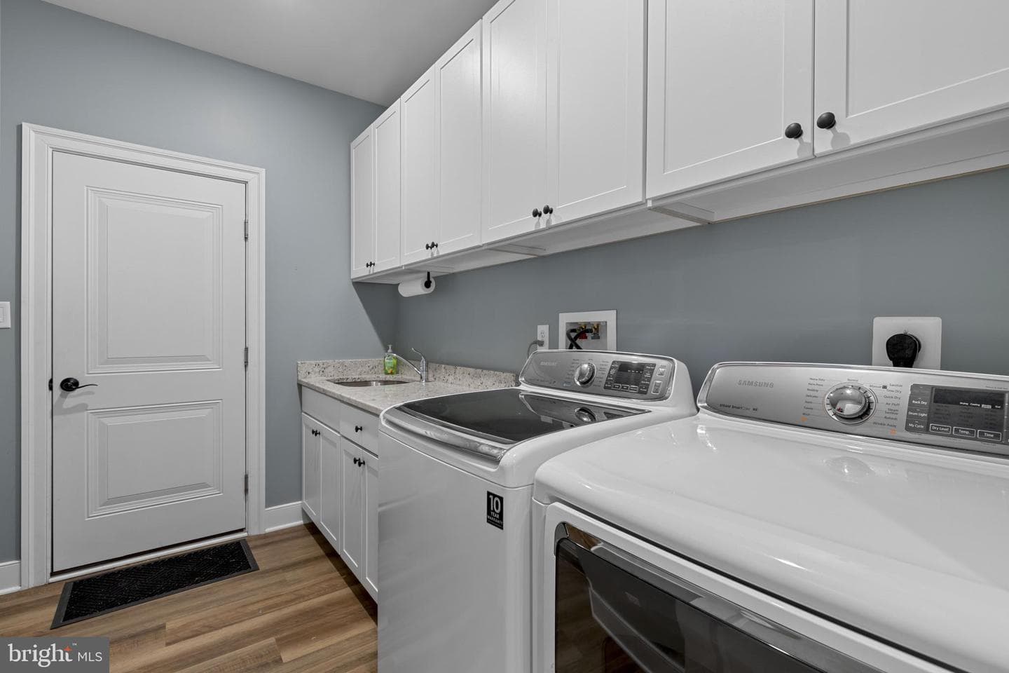 115 Masters Way photo 21