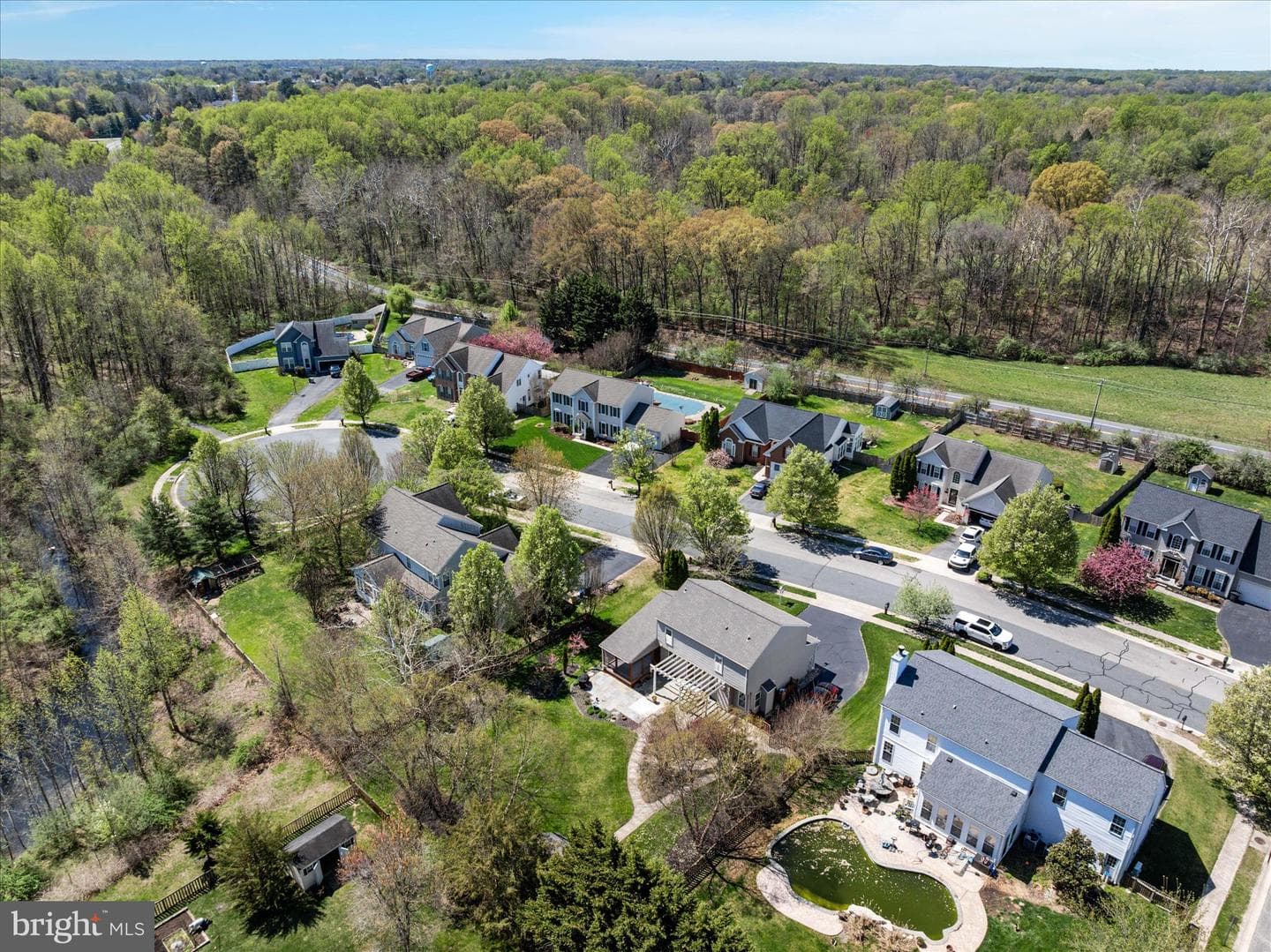 213 Edenderry Avenue photo 45