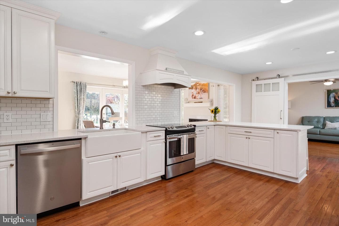 407 Five Farms Drive photo 12