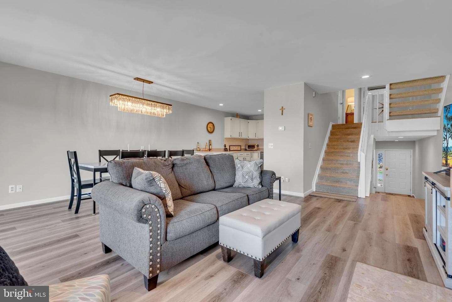 114 Bayview photo 12
