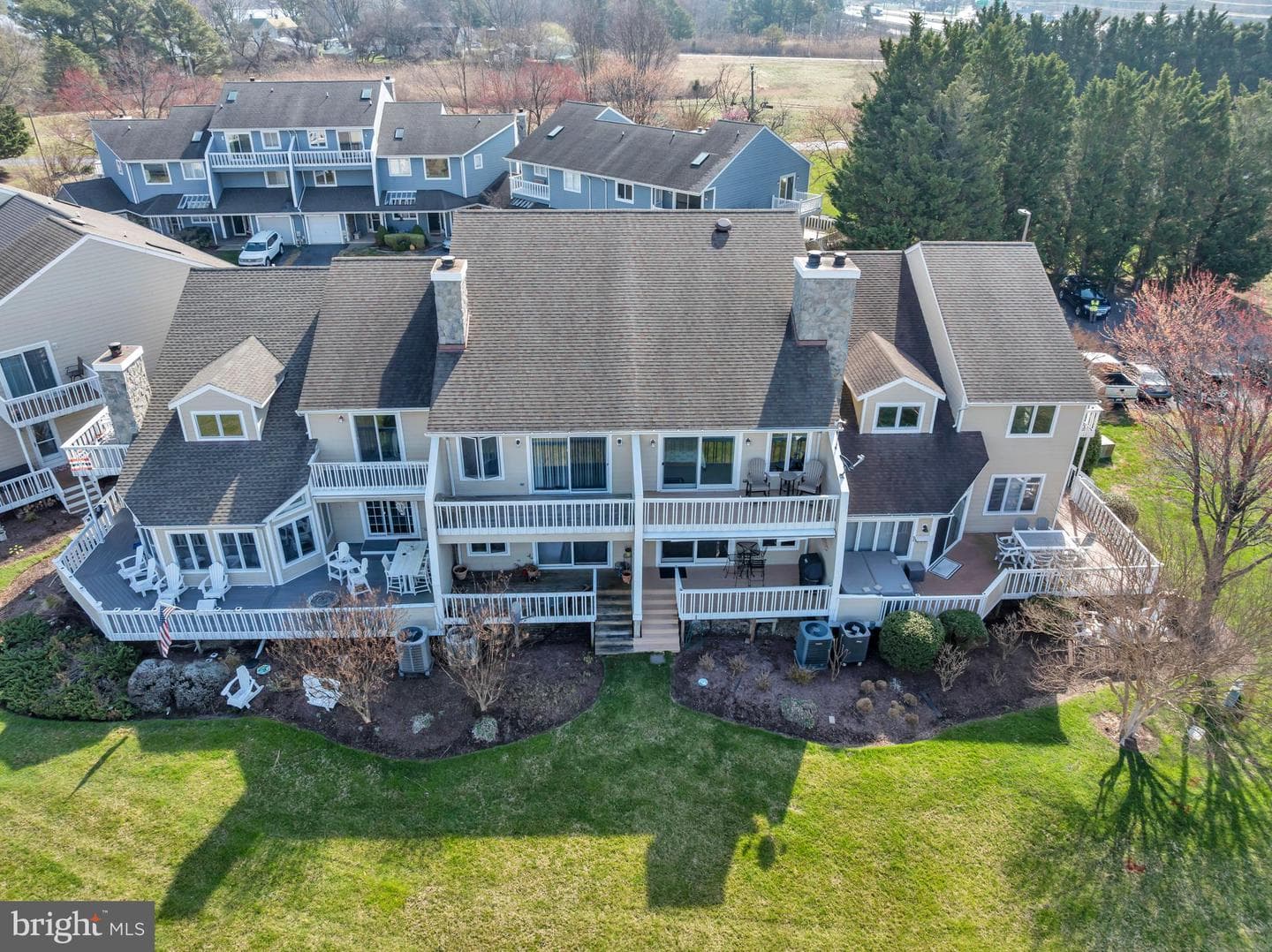 114 Bayview photo 69