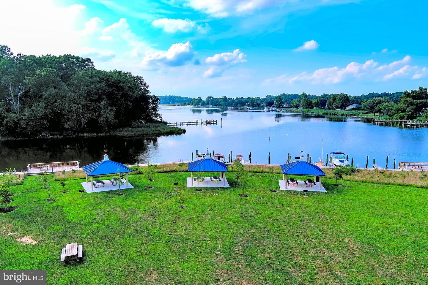 108 Meadowcroft Drive photo 86