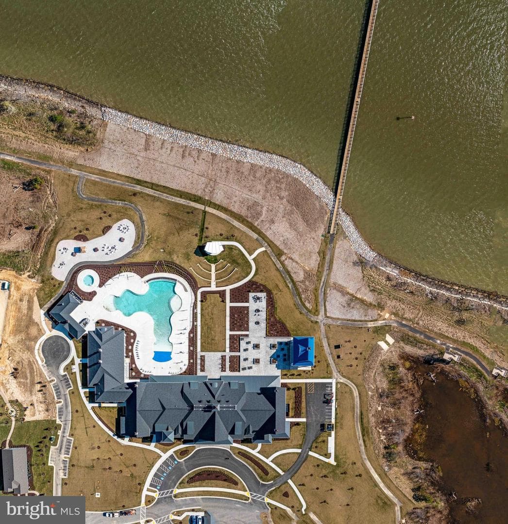 215 Kingfisher Lane photo 33