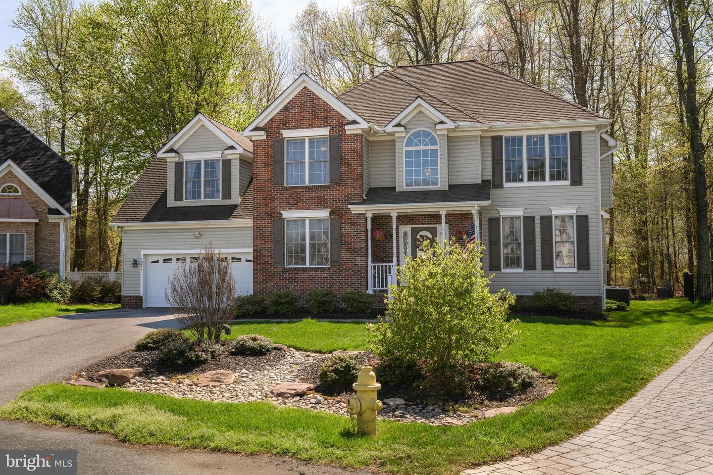 1033 Avalon Court photo 3