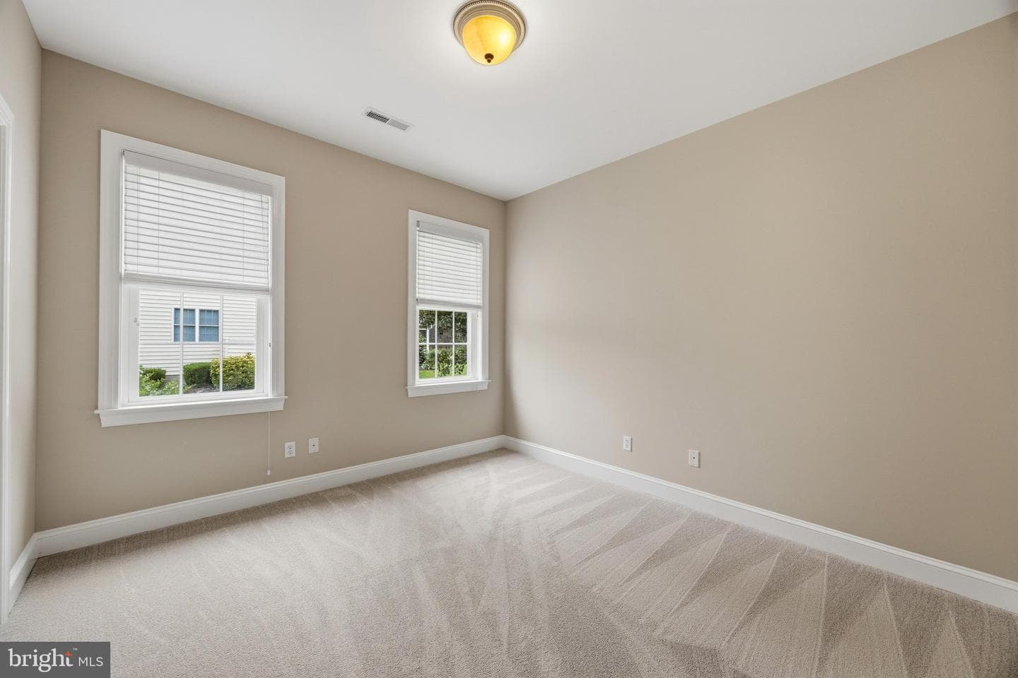 104 Port Court photo 32