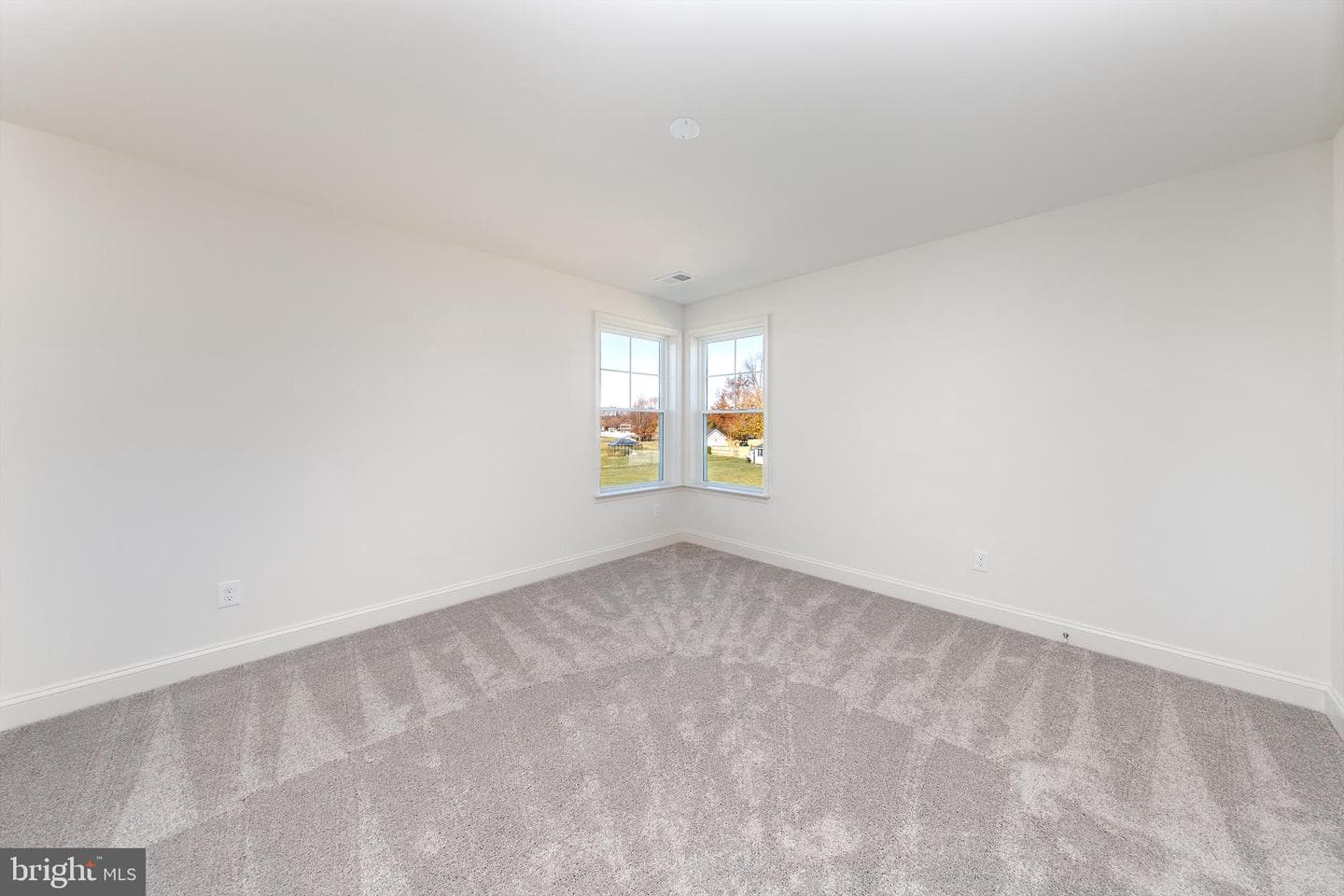 233 Nichols Manor Drive photo 35