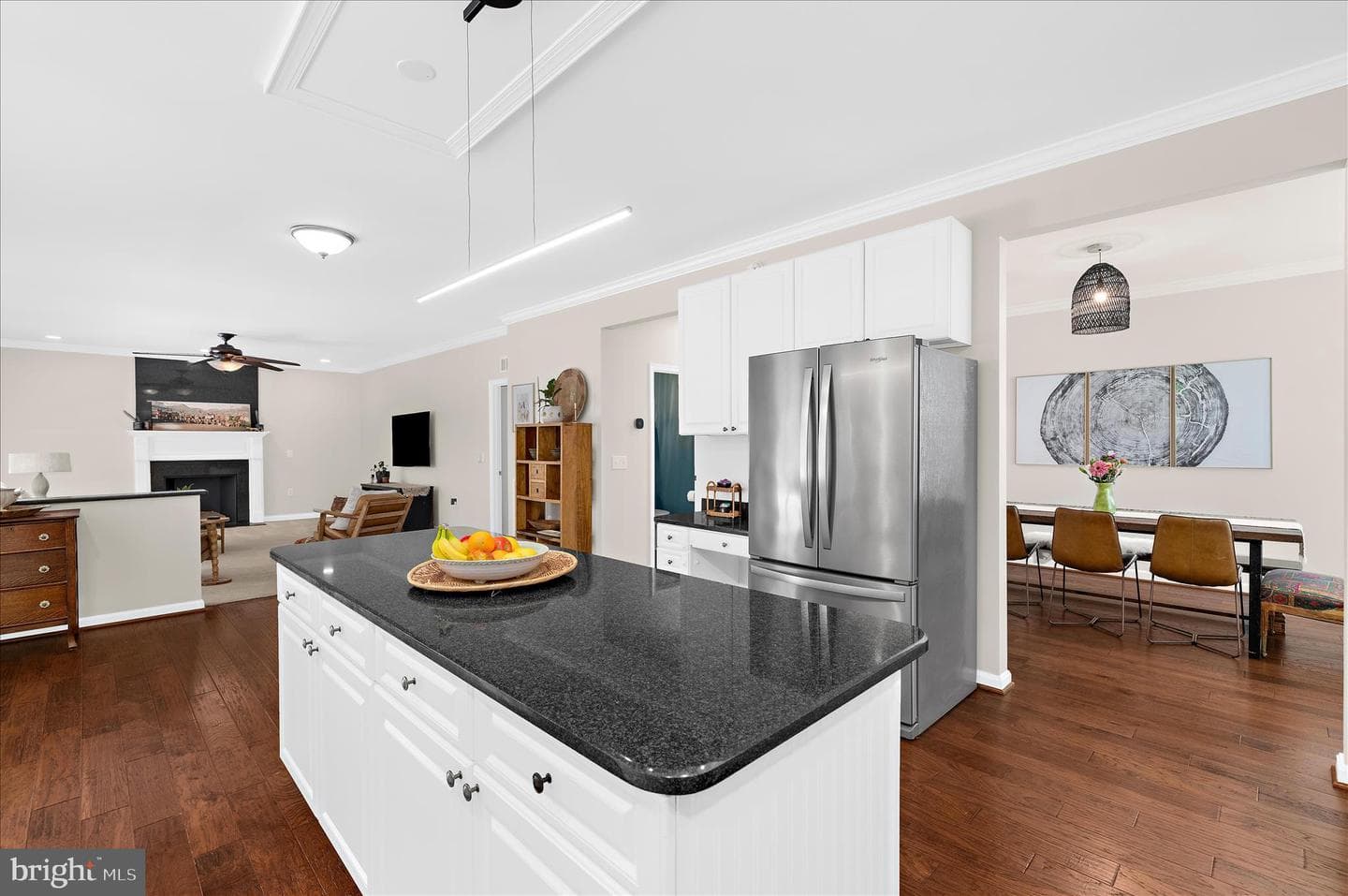 464 Web Foot Lane photo 23