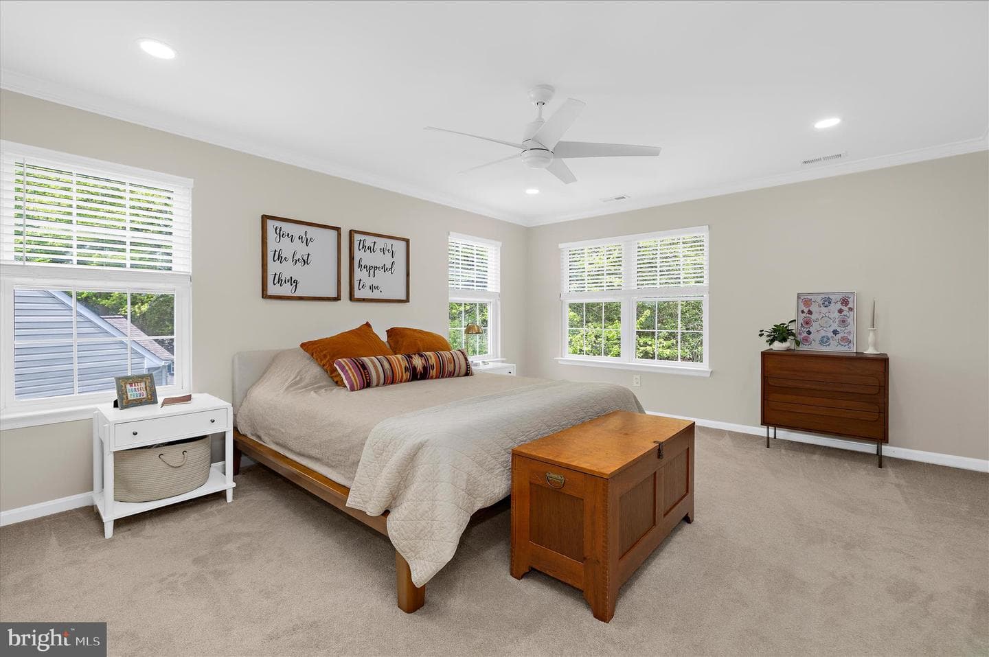 464 Web Foot Lane photo 36