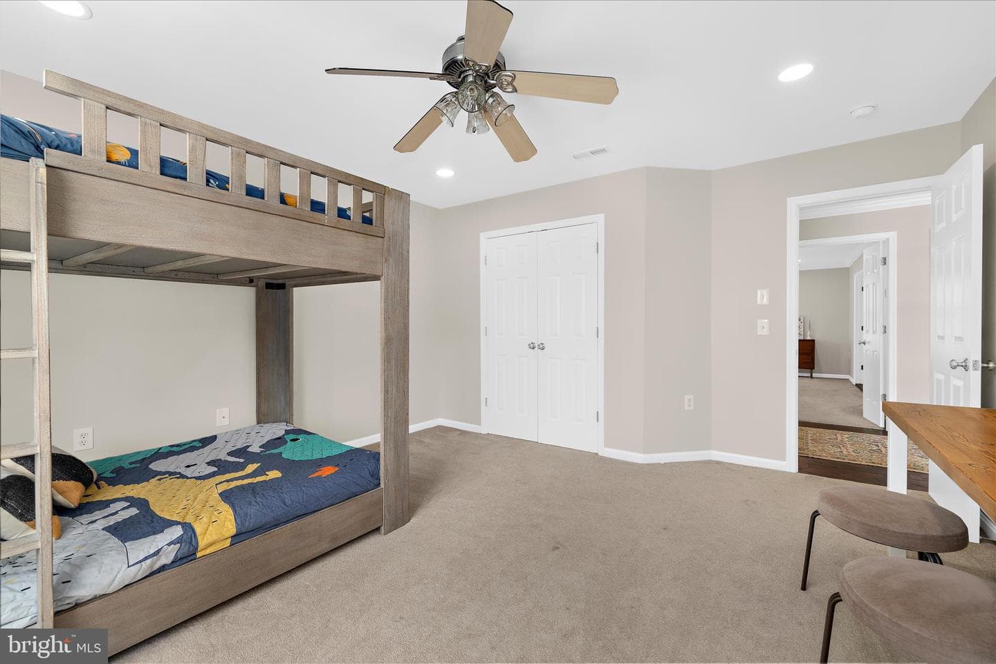 464 Web Foot Lane photo 42
