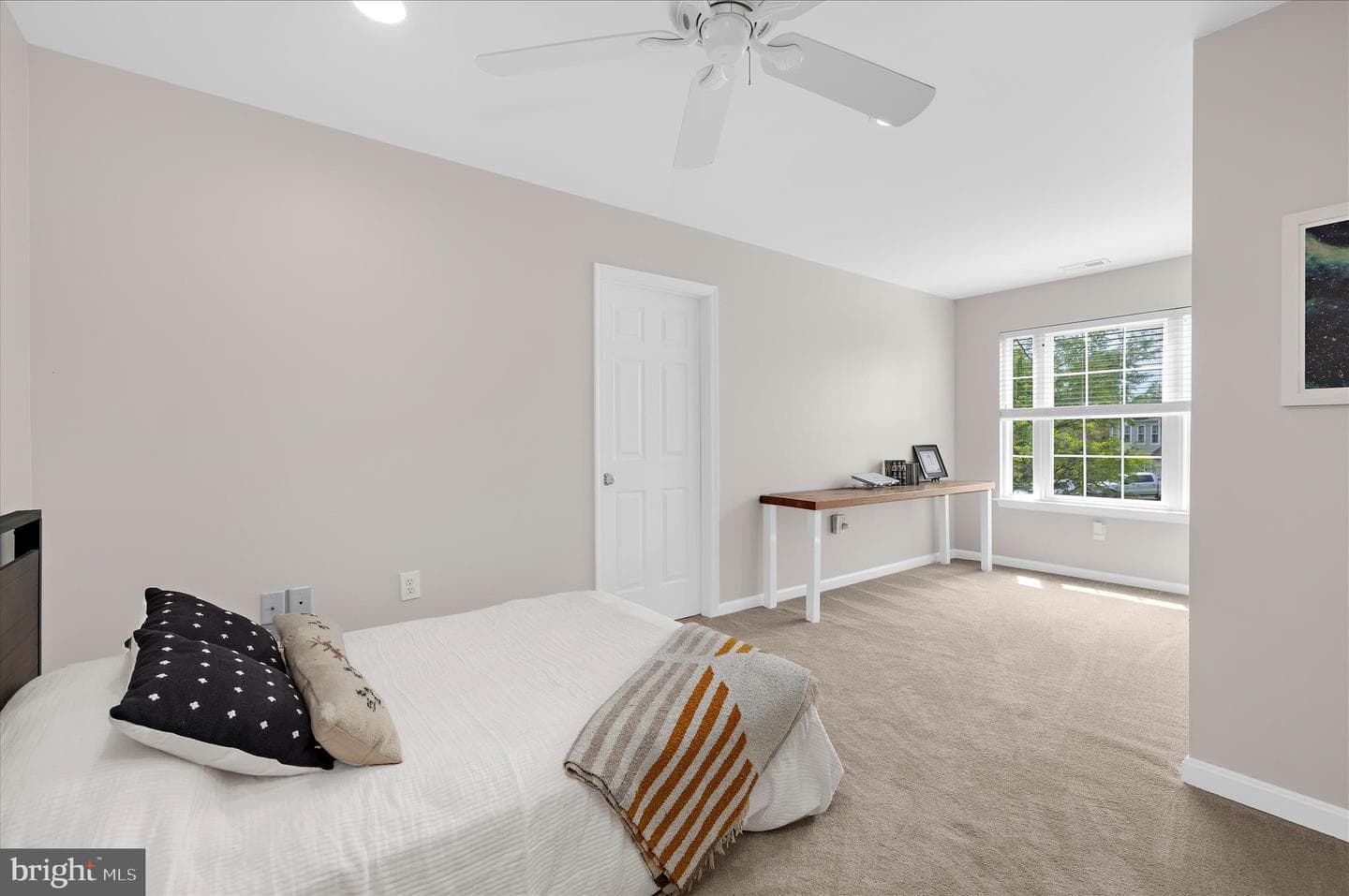 464 Web Foot Lane photo 43