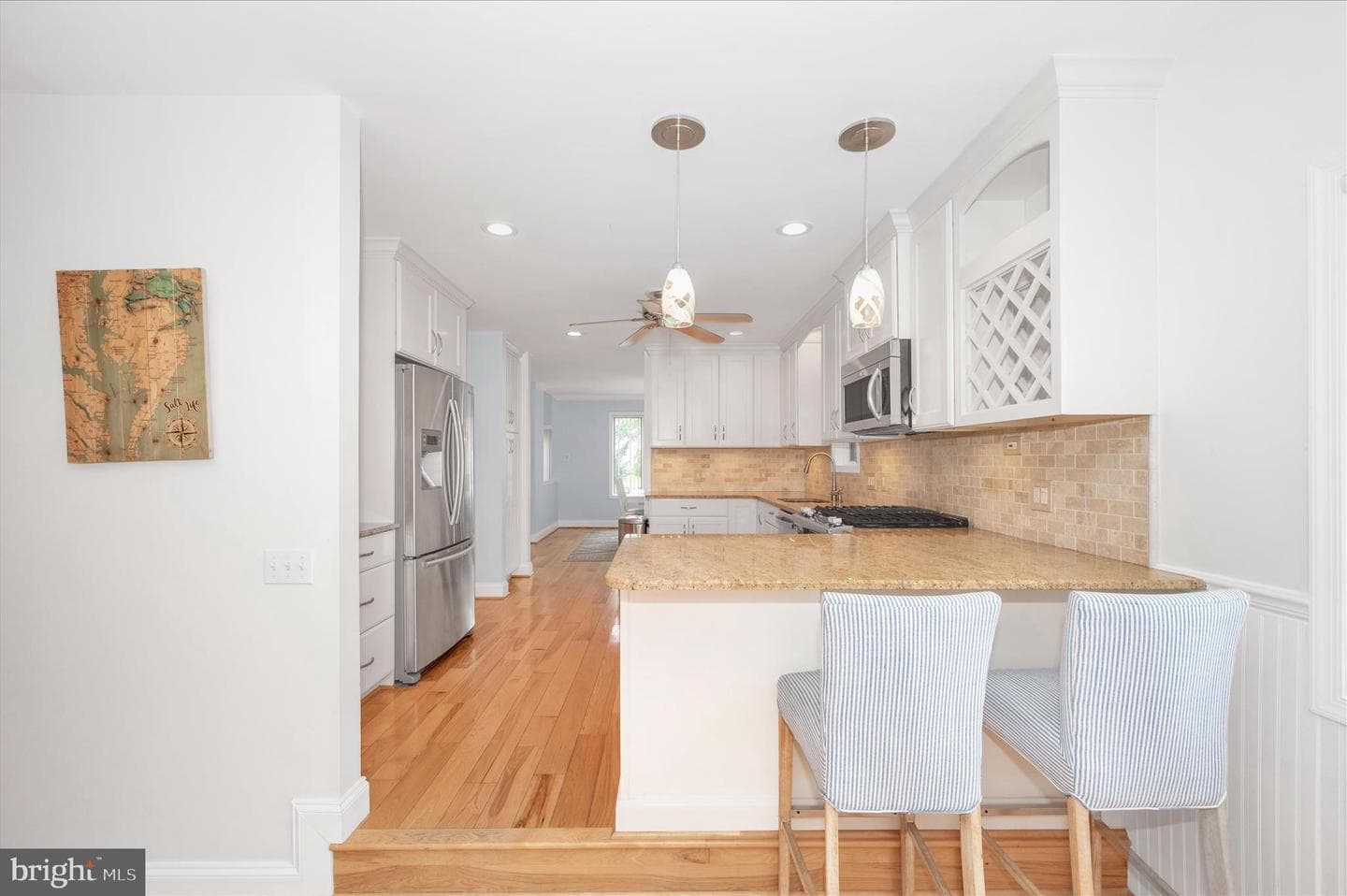 118 Bayview photo 23