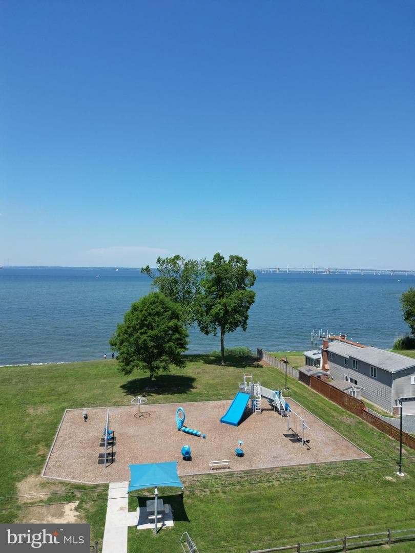 323 Chenowith Drive photo 44