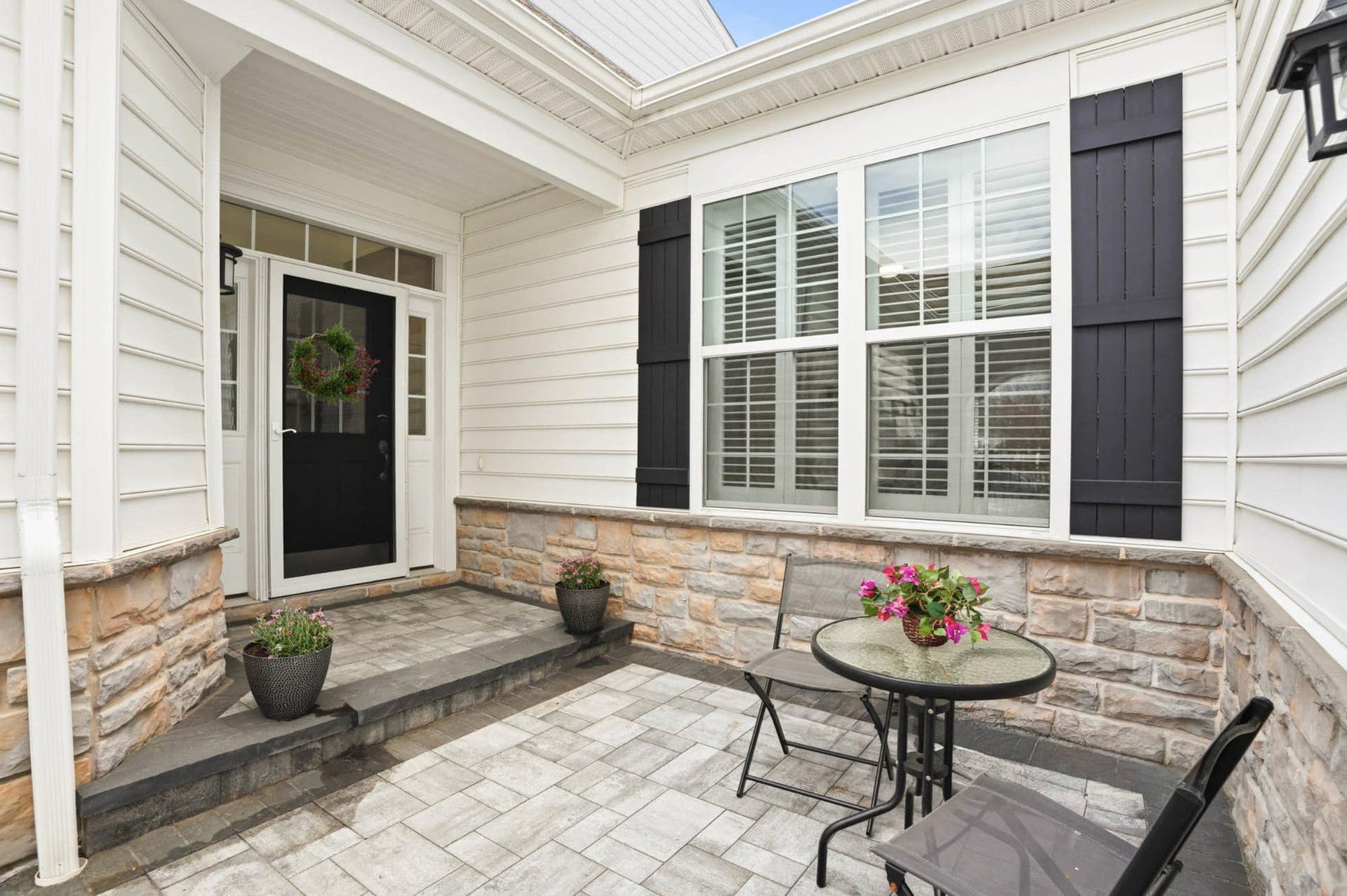 932 Moorings Circle photo 3