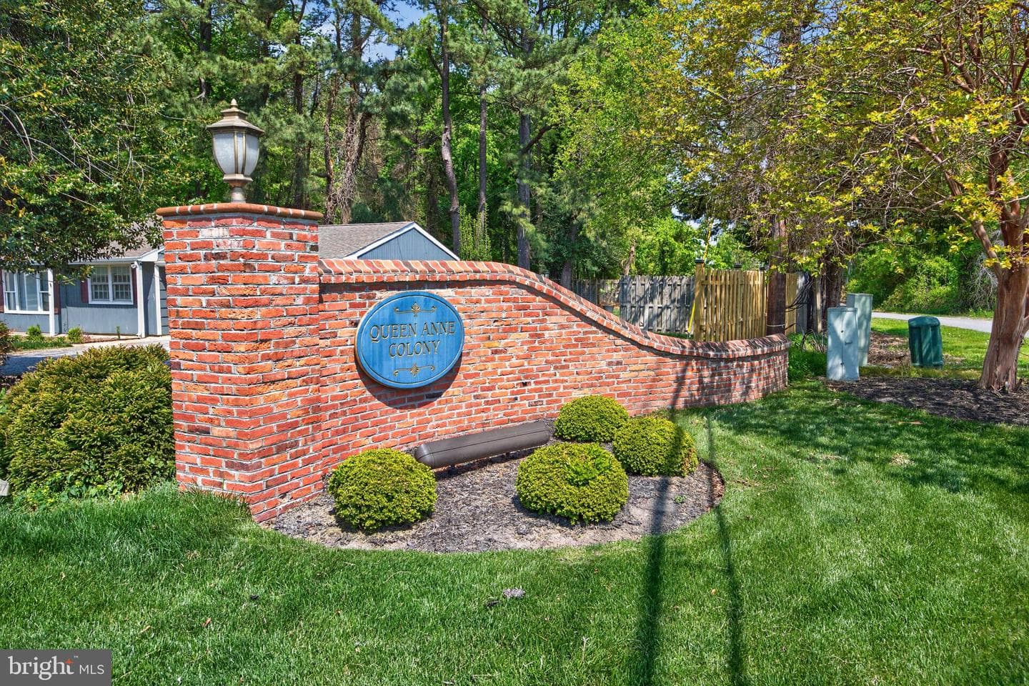 404 Queens Colony High Road photo 40