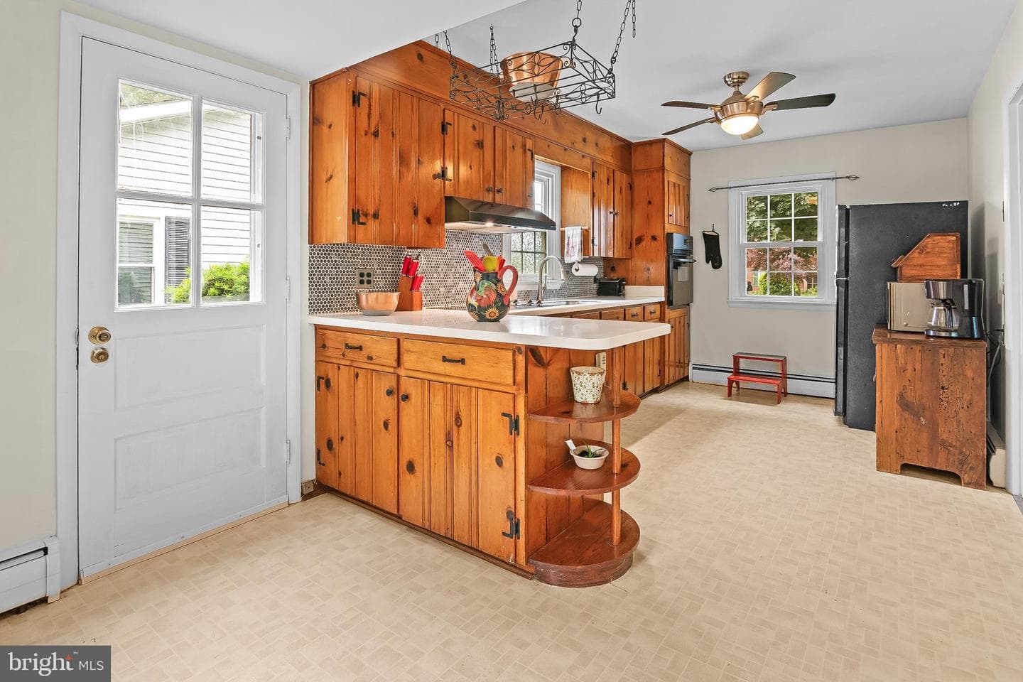 313 Oak Street photo 13