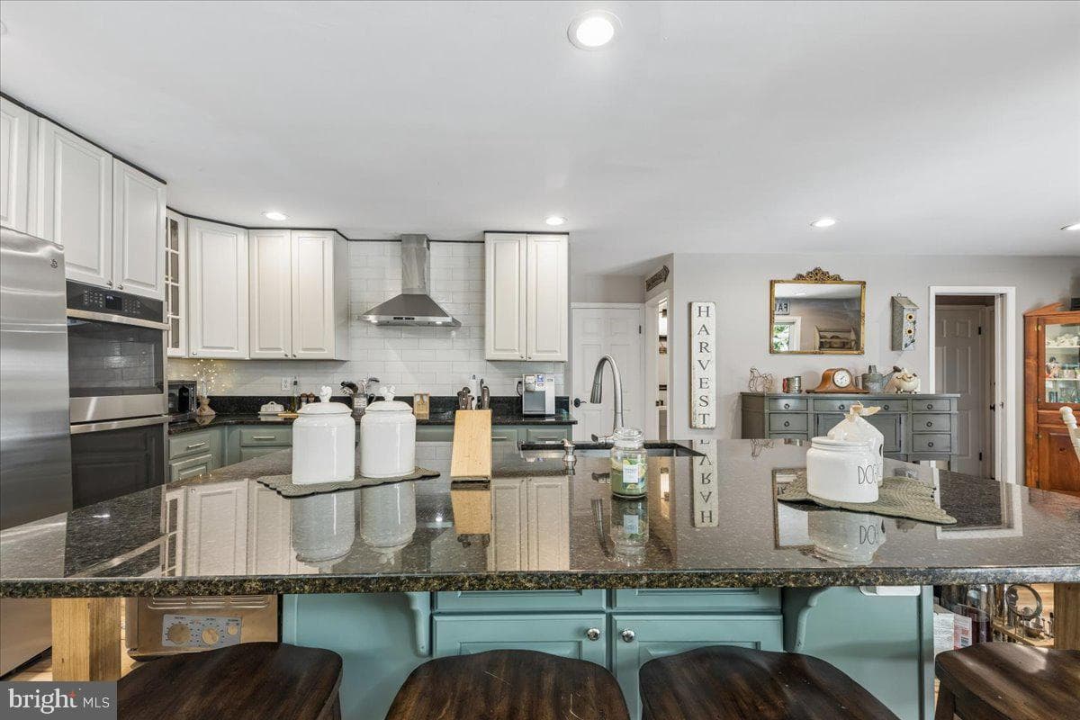 350 Prospect Bay Drive W photo 11