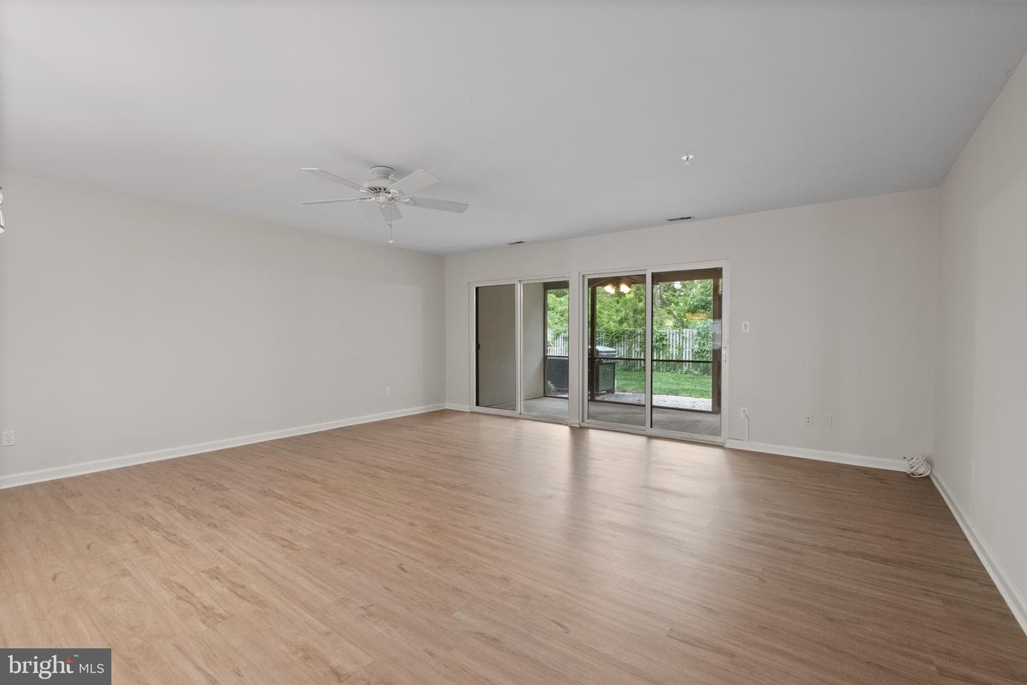 54 Queen Caroline Court photo 11