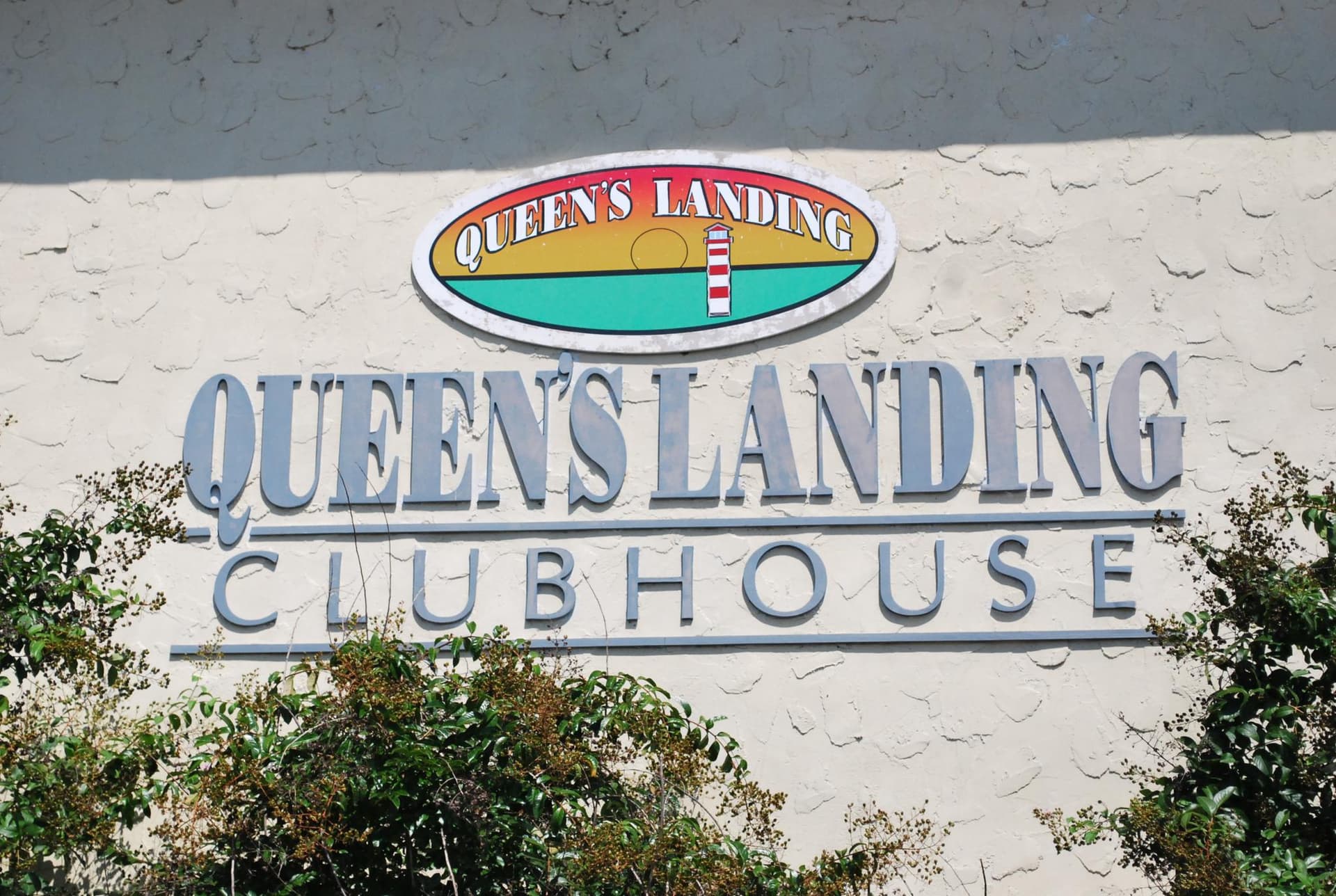 45 Queen Neva Court photo 37