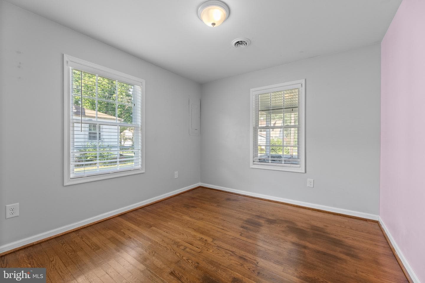 117 Dundee Avenue photo 22