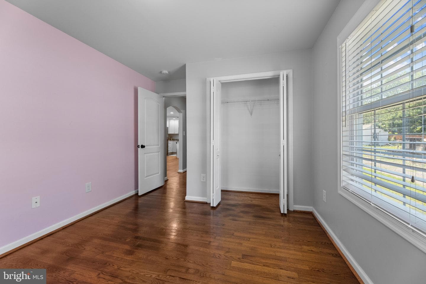 117 Dundee Avenue photo 23