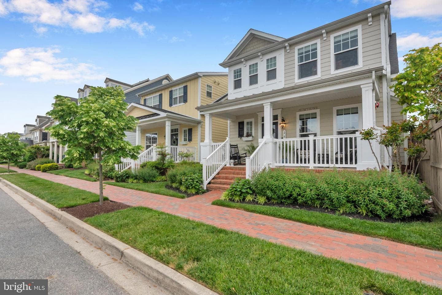 265 Evelyne Street photo 42