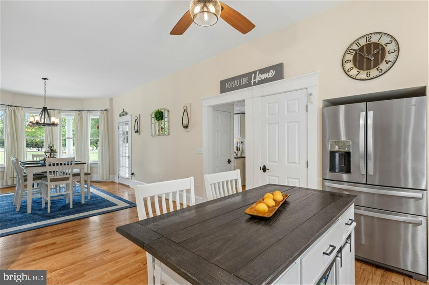 108 Maple Avenue photo 14
