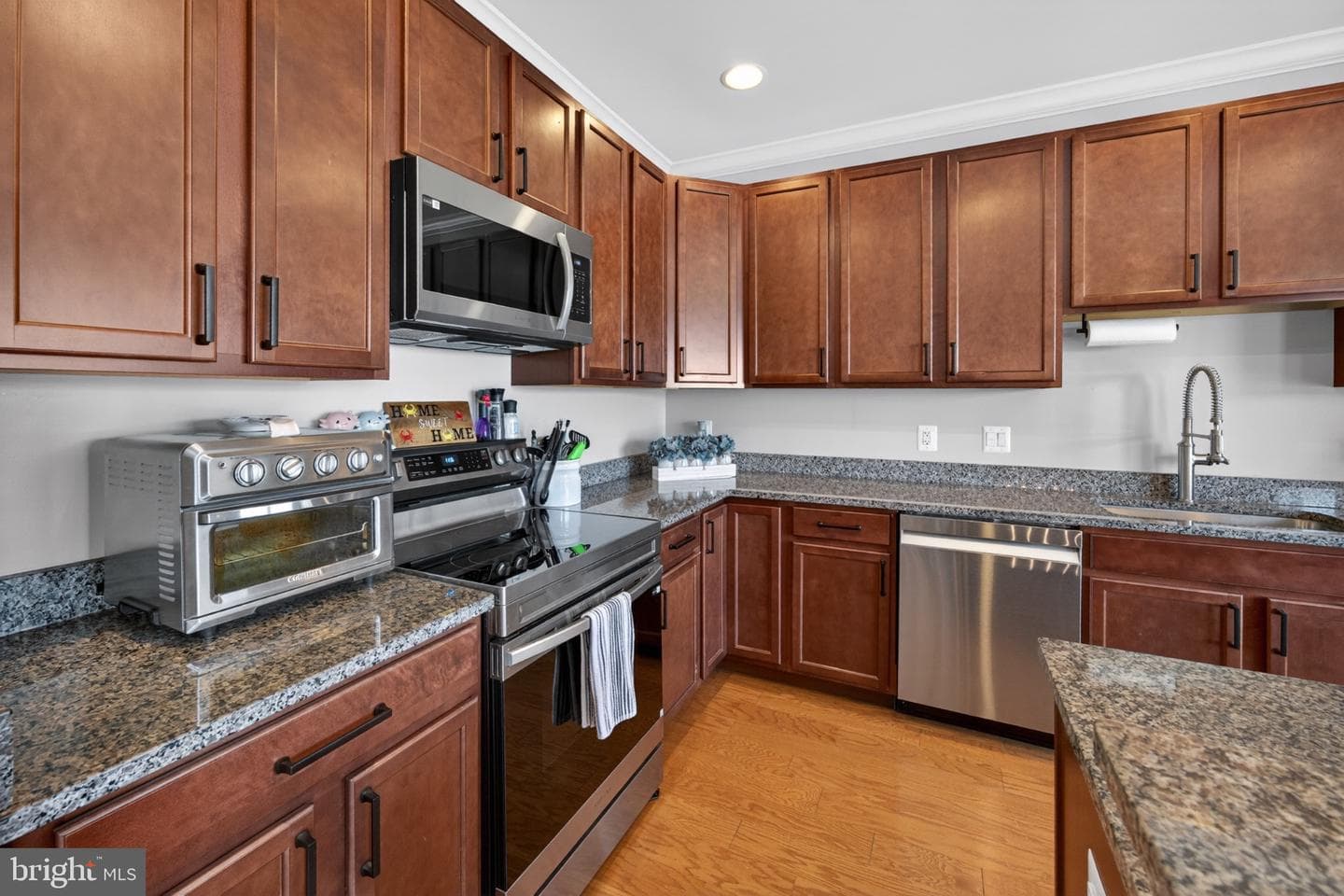 118 Sophie Lane photo 25