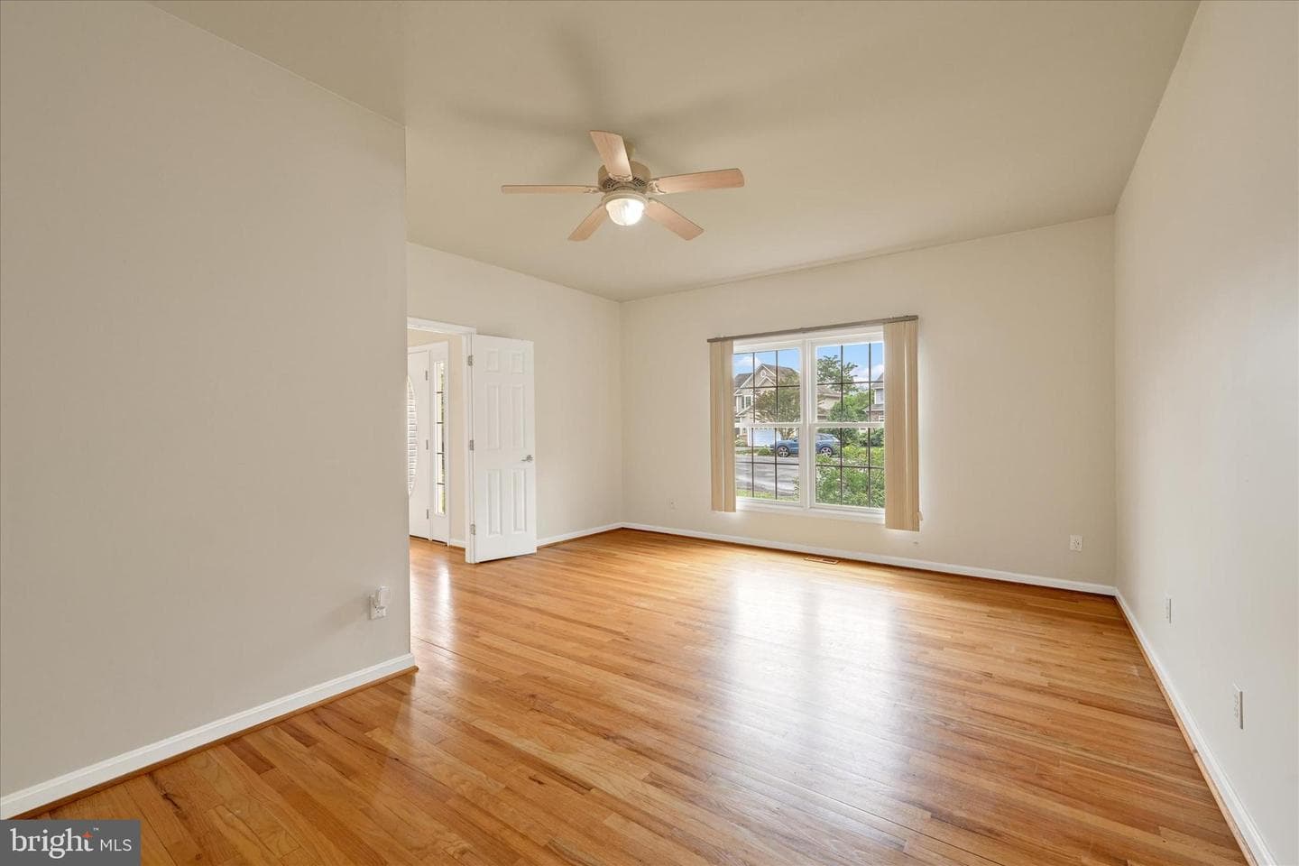 1024 Avalon Court photo 12