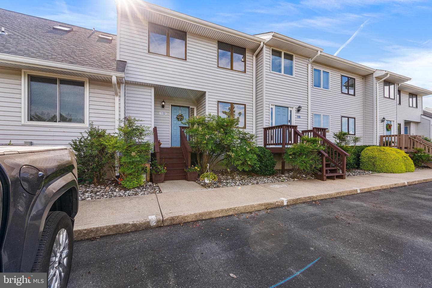 1102 Marion Quimby Drive photo 3