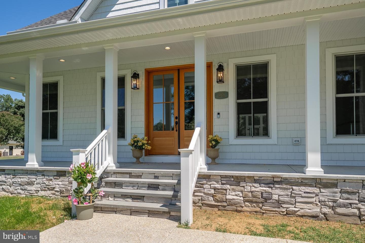 205 River Road photo 10
