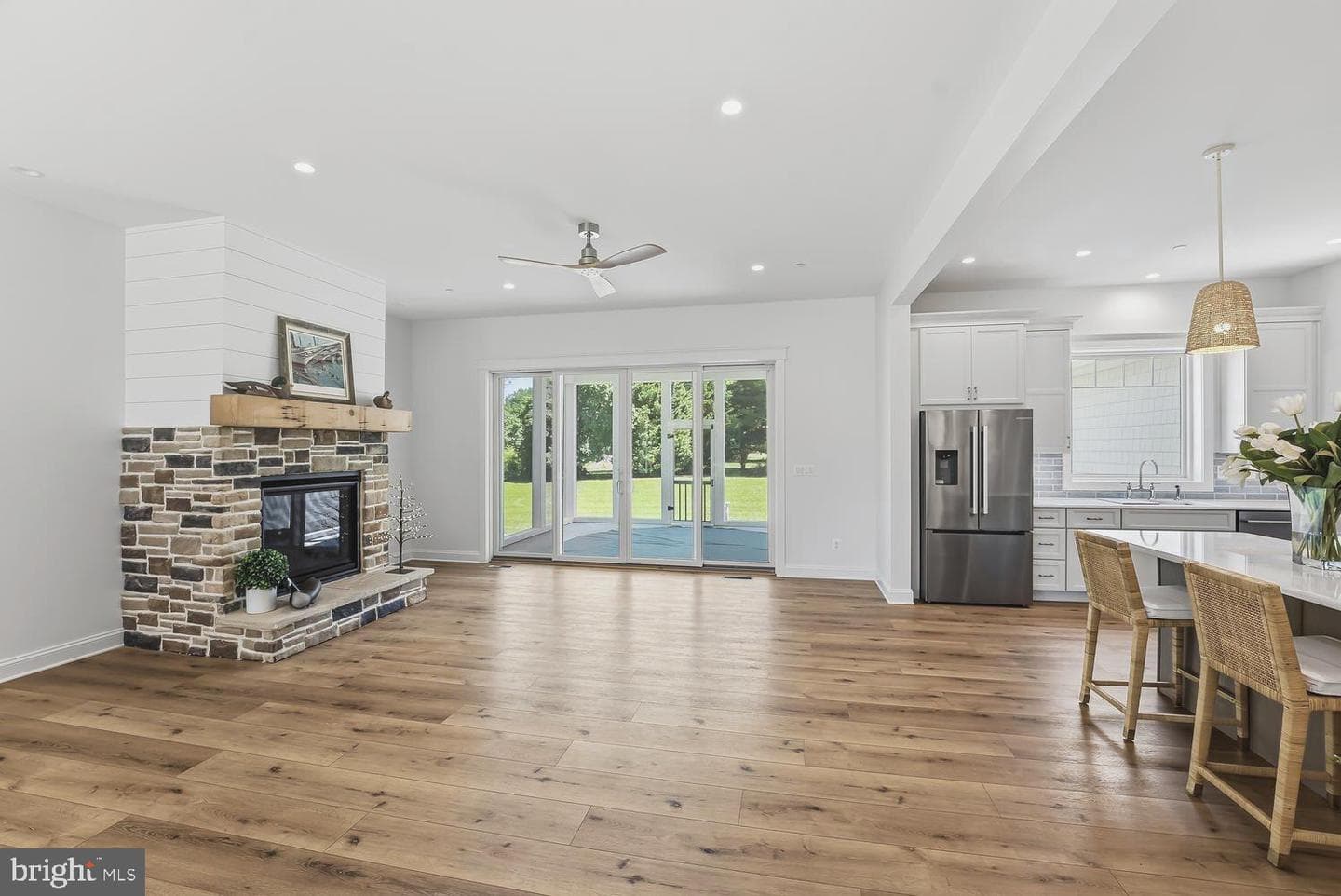 205 River Road photo 24