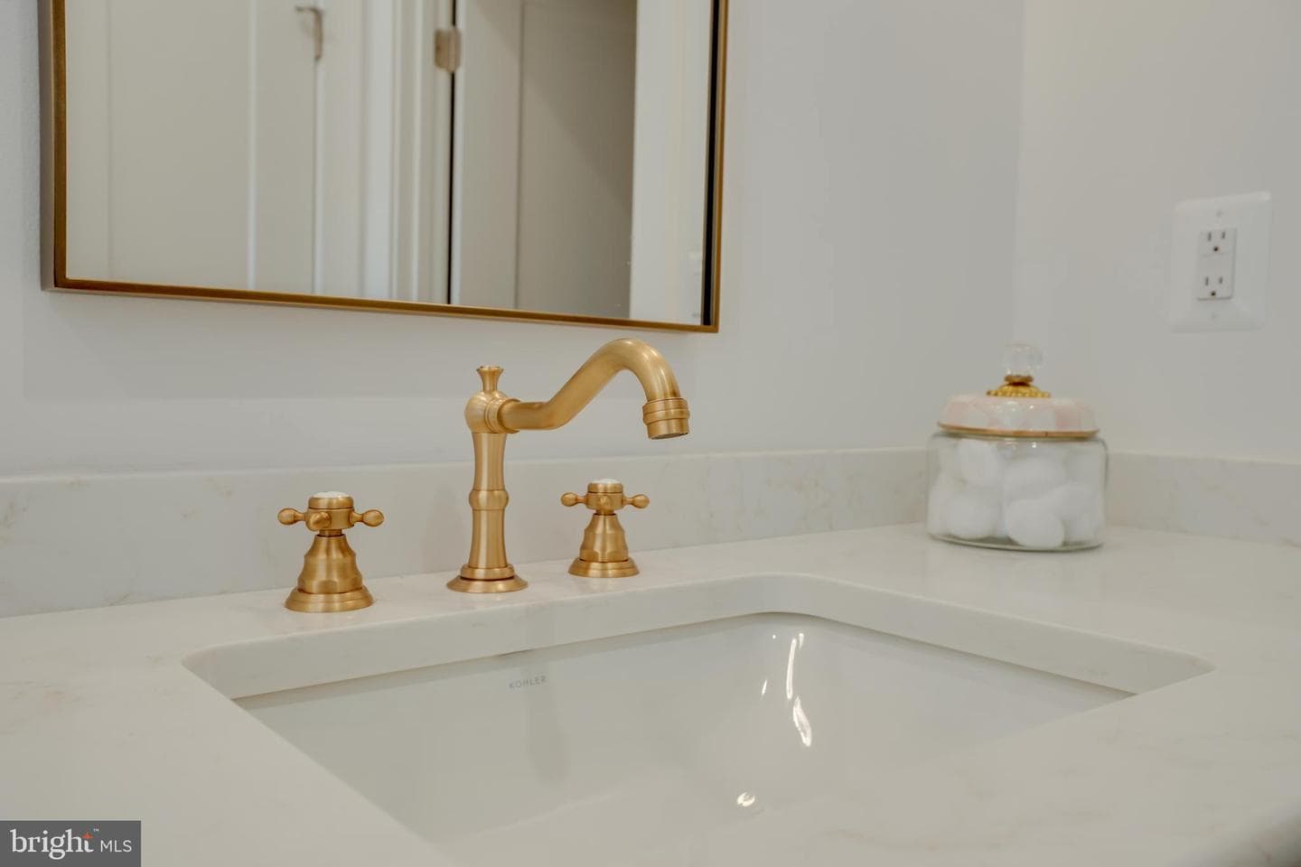 205 River Road photo 33