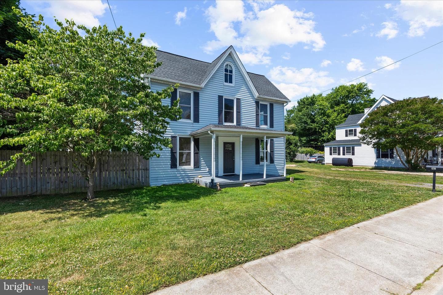 430 Railroad Avenue photo 3
