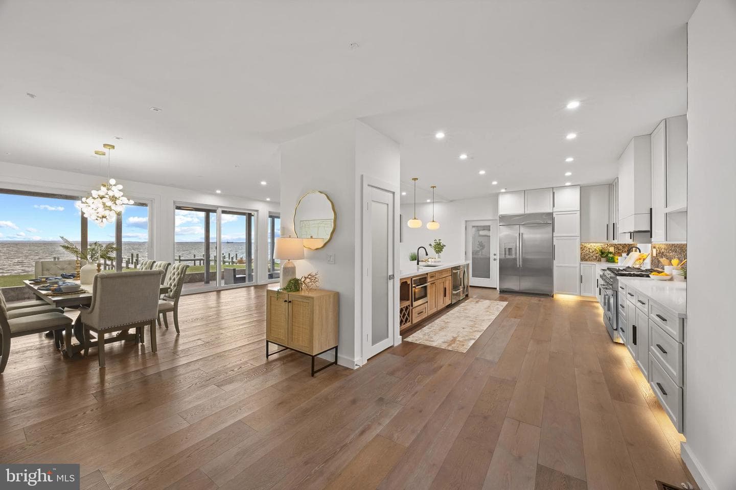 414 Bay Dr photo 10