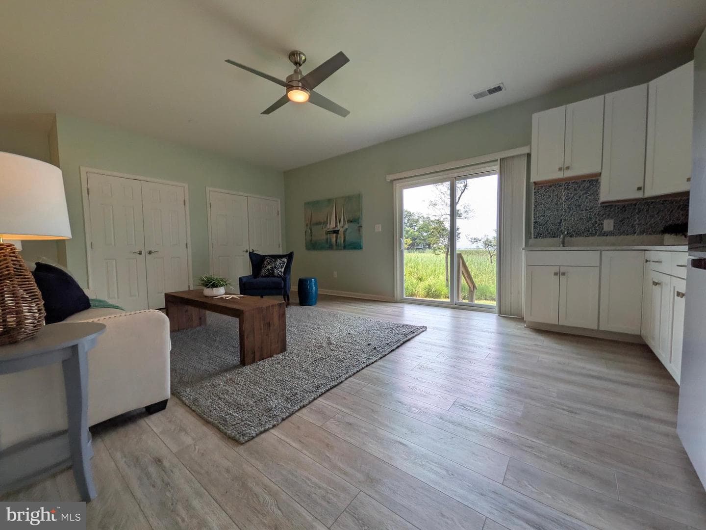 410 Wallman Way photo 31