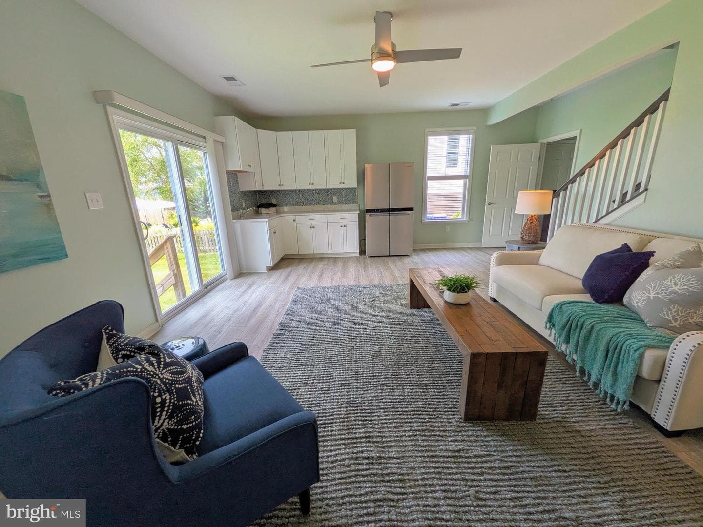 410 Wallman Way photo 32