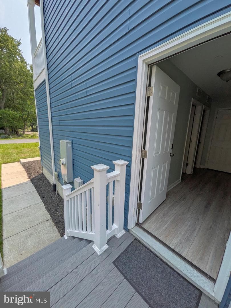 410 Wallman Way photo 35