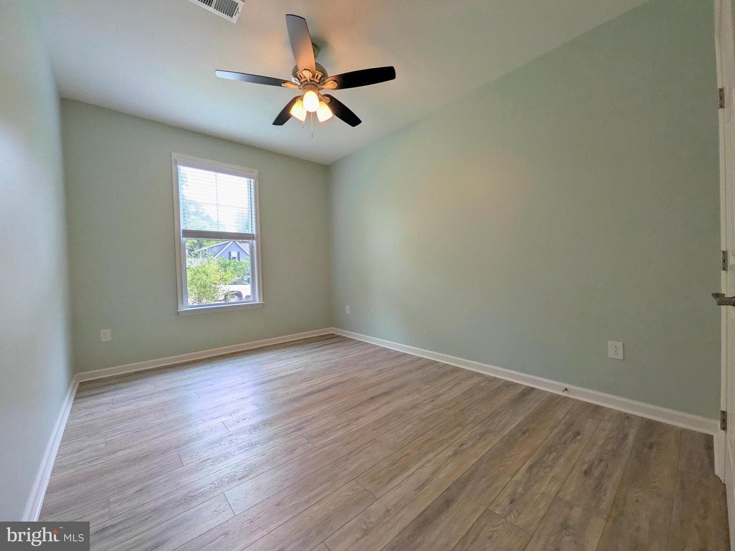 410 Wallman Way photo 49