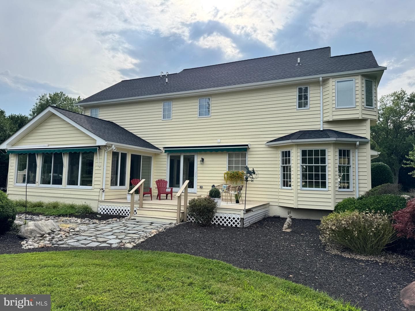 116 Prospect Bay Drive W photo 59