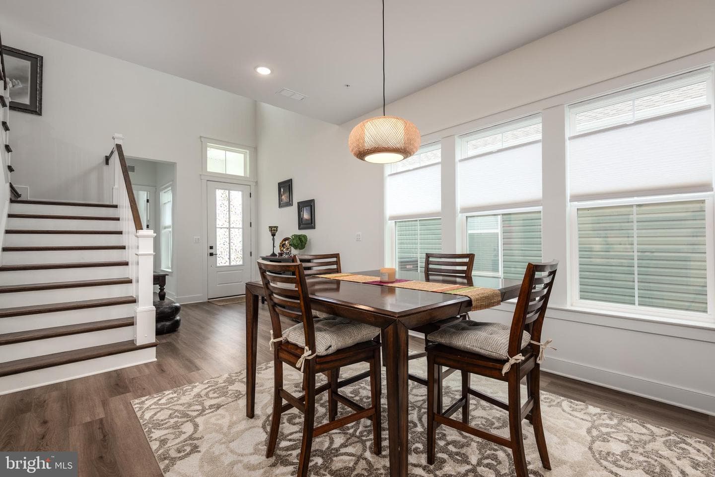 233 Peregrine Drive photo 8