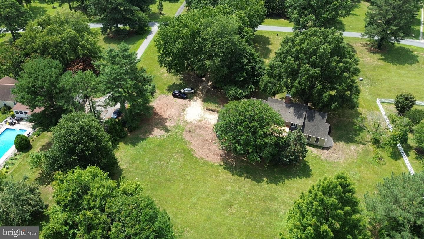 109 Governors Way photo 59